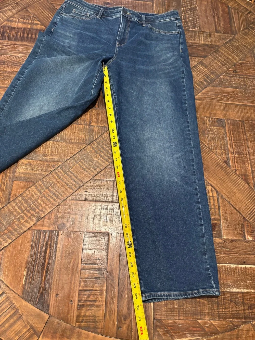 NYDJ JEMMA BARREL JEAN SIZE 12 MID WASH GREAT CONDITION